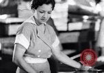 Image L'usine d'acier en Seconde Guerre Mondiale United States USA, 1943, de la seconde 54 séquences d'archives historiques vidéo 65675031513