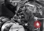 Image Fabrication de fil d'acier United States USA, 1943, de la seconde 39 séquences d'archives historiques vidéo 65675031514