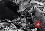 Image Fabrication de fil d'acier United States USA, 1943, de la seconde 42 séquences d'archives historiques vidéo 65675031514