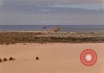 Standbild Strand Newport Oregon United States USA, 1963, aus Sekunde 23 historischem Filmmaterial Videoclip 65675031517