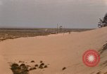 Standbild Strand Newport Oregon United States USA, 1963, aus Sekunde 43 historischem Filmmaterial Videoclip 65675031517