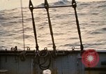 Immagine di Sondaggio oceaniche nave in mare grosso Oceano Pacifico, 1963, secondo 56 filmato di repertorio 65675031521