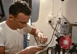 Immagine di Oceanic sondaggio laboratorio nave Oceano Pacifico, 1963, secondo 27 filmato di repertorio 65675031522