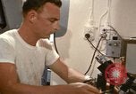 Immagine di Oceanic sondaggio laboratorio nave Oceano Pacifico, 1963, secondo 32 filmato di repertorio 65675031522