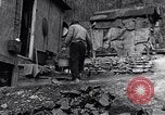Immagine di Città Steelmill durante la depressione United States USA, 1939, secondo 41 filmato di repertorio 65675031538