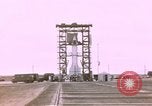 Standbild V-2 Rakete Alamogordo New Mexico USA, 1945, aus Sekunde 15 historischem Filmmaterial Videoclip 65675031545