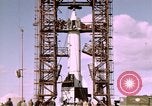 Standbild V-2 Rakete Alamogordo New Mexico USA, 1945, aus Sekunde 58 historischem Filmmaterial Videoclip 65675031545