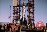 Standbild V-2 Rakete Alamogordo New Mexico USA, 1945, aus Sekunde 43 historischem Filmmaterial Videoclip 65675031546