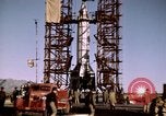Standbild V-2 Rakete Alamogordo New Mexico USA, 1945, aus Sekunde 44 historischem Filmmaterial Videoclip 65675031546