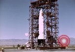 Standbild V-2 Rakete Alamogordo New Mexico USA, 1945, aus Sekunde 41 historischem Filmmaterial Videoclip 65675031547