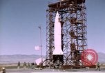 Standbild V-2 Rakete Alamogordo New Mexico USA, 1945, aus Sekunde 50 historischem Filmmaterial Videoclip 65675031547