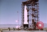 Standbild V-2 Rakete Alamogordo New Mexico USA, 1945, aus Sekunde 52 historischem Filmmaterial Videoclip 65675031547