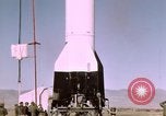 Standbild V-2 Rakete Alamogordo New Mexico USA, 1945, aus Sekunde 18 historischem Filmmaterial Videoclip 65675031548
