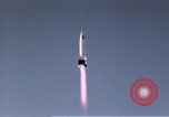 Standbild V-2 Rakete Alamogordo New Mexico USA, 1945, aus Sekunde 50 historischem Filmmaterial Videoclip 65675031548