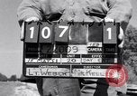 Standbild Vintage Lokomotive der Zug nähert sich United States USA, 1951, aus Sekunde 37 historischem Filmmaterial Videoclip 65675031552