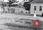 Standbild weiss Kinder South Carolina United States USA, 1936, aus Sekunde 21 historischem Filmmaterial Videoclip 65675031560