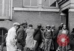 Immagine di Disoccupati americani Africani in grande depressione South Carolina United States USA, 1936, secondo 34 filmato di repertorio 65675031564