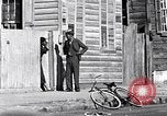 Immagine di Negro condizioni di alloggiamento South Carolina United States USA, 1936, secondo 32 filmato di repertorio 65675031575