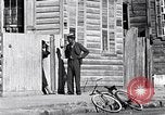 Immagine di Negro condizioni di alloggiamento South Carolina United States USA, 1936, secondo 34 filmato di repertorio 65675031575