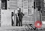 Immagine di Negro condizioni di alloggiamento South Carolina United States USA, 1936, secondo 36 filmato di repertorio 65675031575