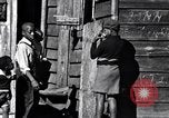 Immagine di Negro condizioni di alloggiamento South Carolina United States USA, 1936, secondo 47 filmato di repertorio 65675031575