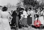 Standbild Afroamerikanische Frauen tanzen South Carolina United States USA, 1936, aus Sekunde 8 historischem Filmmaterial Videoclip 65675031583