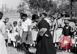 Standbild Afroamerikanische Frauen tanzen South Carolina United States USA, 1936, aus Sekunde 11 historischem Filmmaterial Videoclip 65675031583