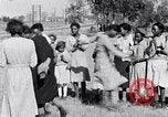 Standbild Afroamerikanische Frauen tanzen South Carolina United States USA, 1936, aus Sekunde 14 historischem Filmmaterial Videoclip 65675031583