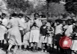Standbild Afroamerikanische Frauen tanzen South Carolina United States USA, 1936, aus Sekunde 21 historischem Filmmaterial Videoclip 65675031583