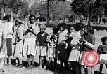 Standbild Afroamerikanische Frauen tanzen South Carolina United States USA, 1936, aus Sekunde 22 historischem Filmmaterial Videoclip 65675031583