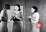 Immagine di Alunni afro-americani in classe drammatica Washington DC USA, 1939, secondo 26 filmato di repertorio 65675031593