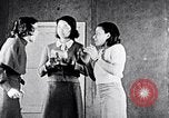 Immagine di Alunni afro-americani in classe drammatica Washington DC USA, 1939, secondo 30 filmato di repertorio 65675031593