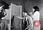 Immagine di Alunni afro-americani in classe drammatica Washington DC USA, 1939, secondo 38 filmato di repertorio 65675031593