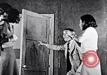 Immagine di Alunni afro-americani in classe drammatica Washington DC USA, 1939, secondo 39 filmato di repertorio 65675031593