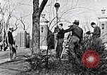Immagine di Gli studenti dell'università afroamericana usano il transito Washington DC USA, 1939, secondo 5 filmato di repertorio 65675031594