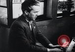 Standbild Outdoor Orgel in Kufstein Festung Turm Kufstein Österreich, 1944, aus Sekunde 43 historischem Filmmaterial Videoclip 65675031596