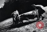 Standbild landwirtschaftlichen Praktiken Steiermark Österreich, 1944, aus Sekunde 20 historischem Filmmaterial Videoclip 65675031597