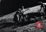 Standbild landwirtschaftlichen Praktiken Steiermark Österreich, 1944, aus Sekunde 25 historischem Filmmaterial Videoclip 65675031597