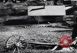 Standbild landwirtschaftlichen Praktiken Steiermark Österreich, 1944, aus Sekunde 39 historischem Filmmaterial Videoclip 65675031597