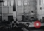 Standbild A-4 Rakete Peenemunde Deutschland, 1942, aus Sekunde 26 historischem Filmmaterial Videoclip 65675031612