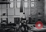Standbild A-4 Rakete Peenemunde Deutschland, 1942, aus Sekunde 35 historischem Filmmaterial Videoclip 65675031612