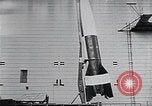 Standbild A-4 Rakete Peenemunde Deutschland, 1942, aus Sekunde 40 historischem Filmmaterial Videoclip 65675031612