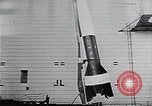 Standbild A-4 Rakete Peenemunde Deutschland, 1942, aus Sekunde 42 historischem Filmmaterial Videoclip 65675031612