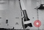 Standbild A-4 Rakete Peenemunde Deutschland, 1942, aus Sekunde 46 historischem Filmmaterial Videoclip 65675031612