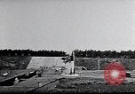 Standbild A-4 Rakete Peenemunde Deutschland, 1942, aus Sekunde 22 historischem Filmmaterial Videoclip 65675031613