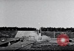 Standbild A-4 Rakete Peenemunde Deutschland, 1942, aus Sekunde 27 historischem Filmmaterial Videoclip 65675031613