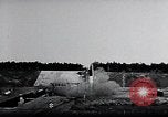 Standbild A-4 Rakete Peenemunde Deutschland, 1942, aus Sekunde 31 historischem Filmmaterial Videoclip 65675031613