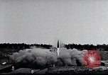 Standbild A-4 Rakete Peenemunde Deutschland, 1942, aus Sekunde 35 historischem Filmmaterial Videoclip 65675031613