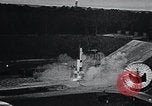 Standbild A-4 Rakete Peenemunde Deutschland, 1942, aus Sekunde 10 historischem Filmmaterial Videoclip 65675031615