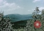 Standbild Blue Ridge Mountains Albemarle Virginia USA, 1944, aus Sekunde 54 historischem Filmmaterial Videoclip 65675031617
